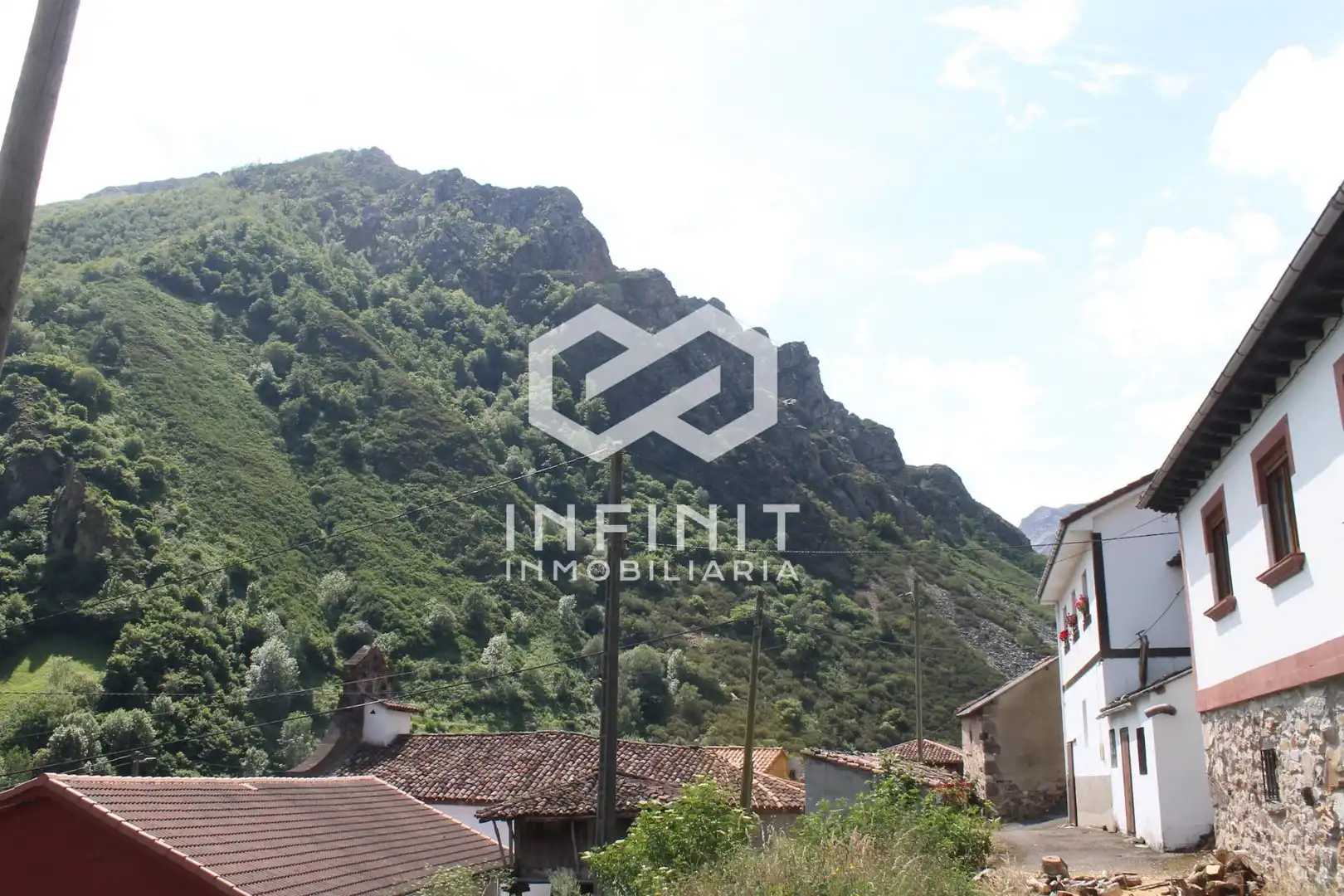 Casa o chalet en venta en Somiedo con Calefacción, Jardín privado y Trastero