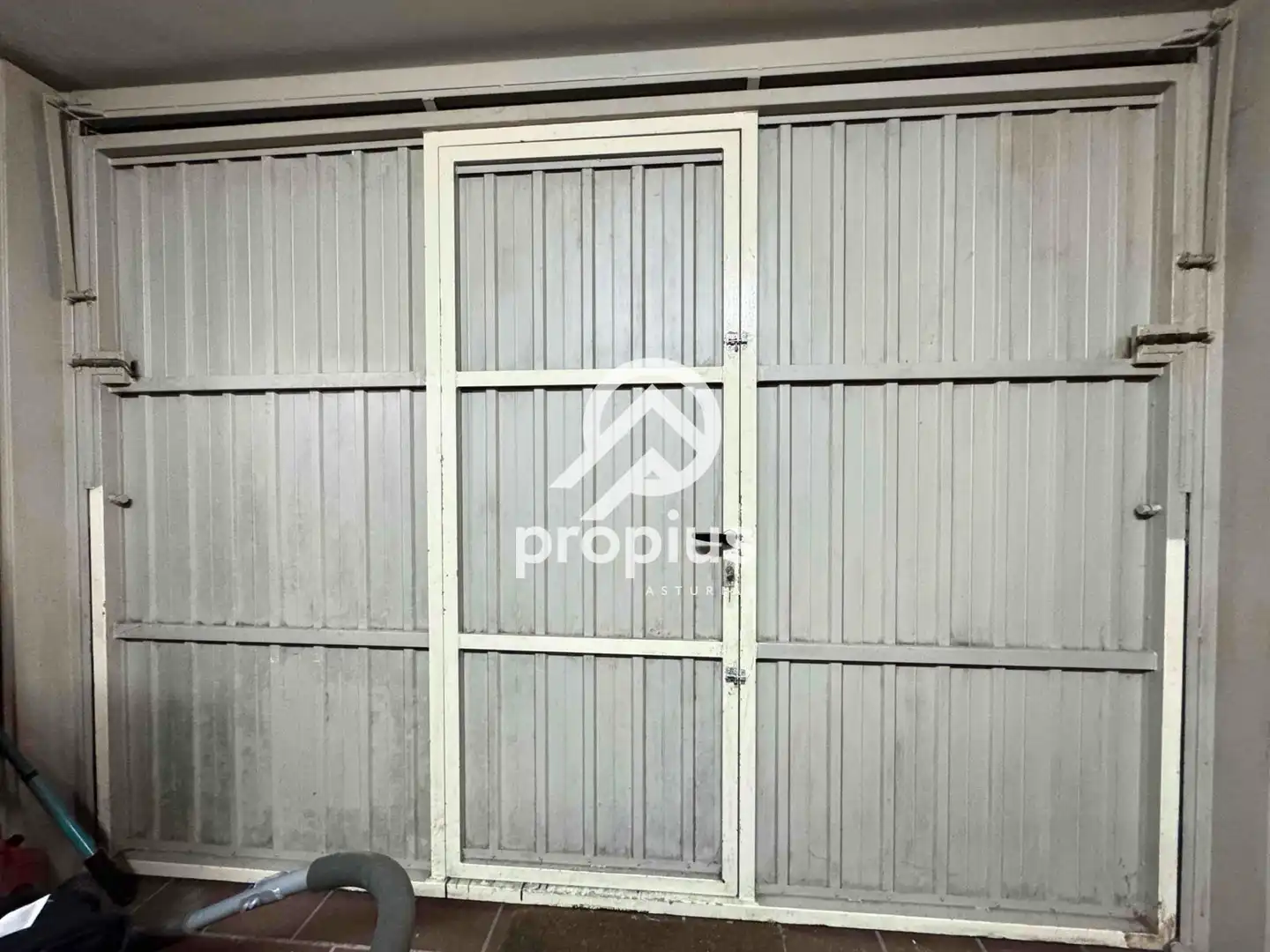 Exterior view of Houses for sale in Avilés  with Heating, Private garden and Parquet flooring