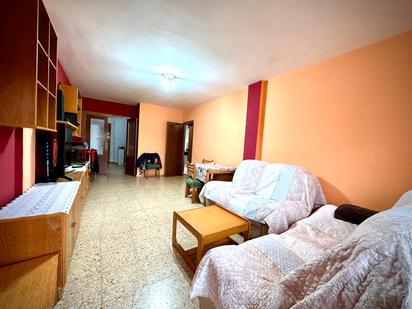 Living room of Flat for sale in Segovia Capital  with Heating, Terrace and Storage room