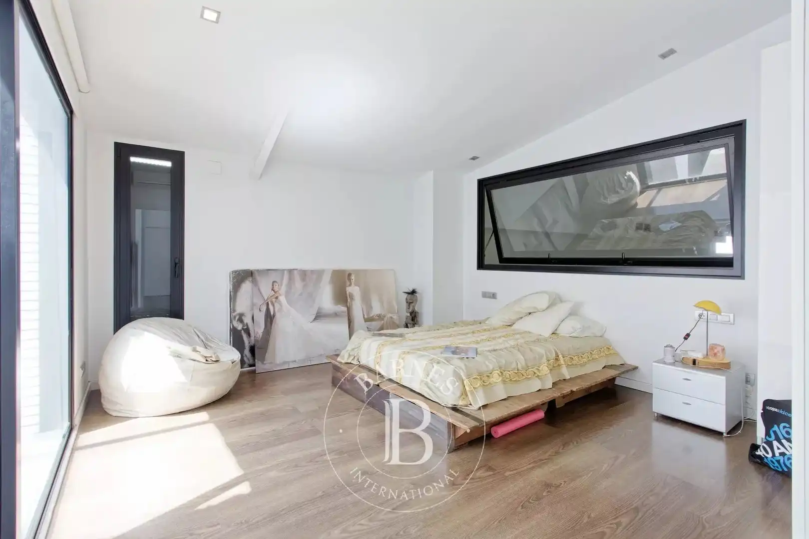 Schlafzimmer von Loft zum Verkauf in Barcelona mit Klimaanlage, Heizung und Terrasse