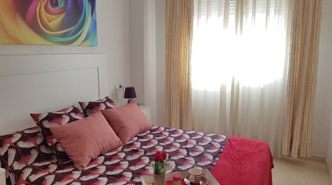 Foto 3 de Piso de alquiler en Ensanche, Cartagena