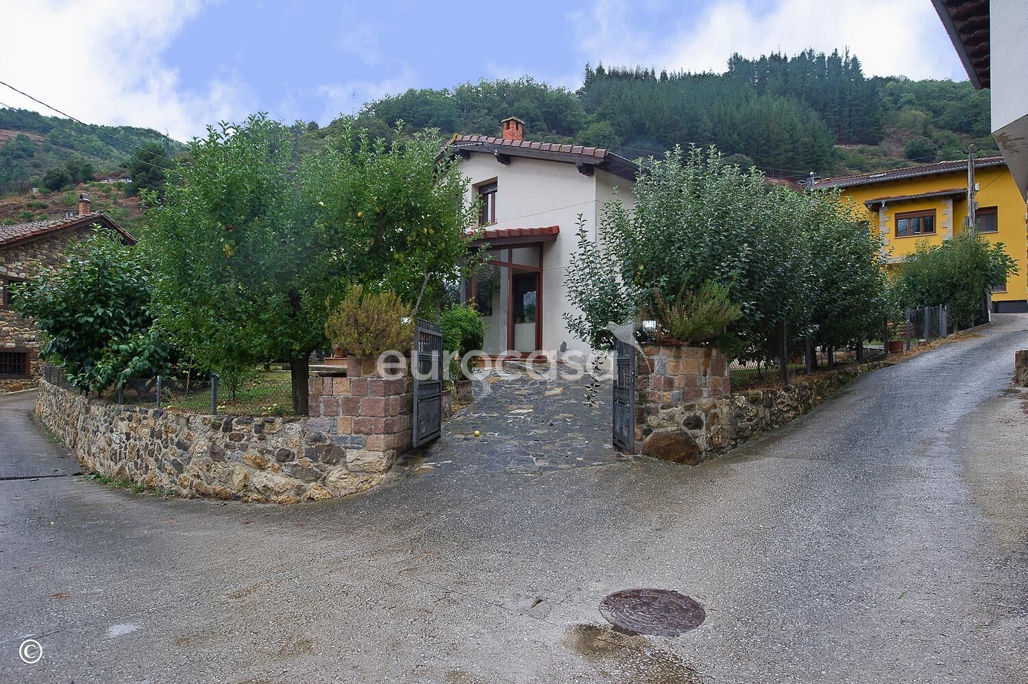 Exterior view of House or chalet for sale in Cillorigo de Liébana  with Heating