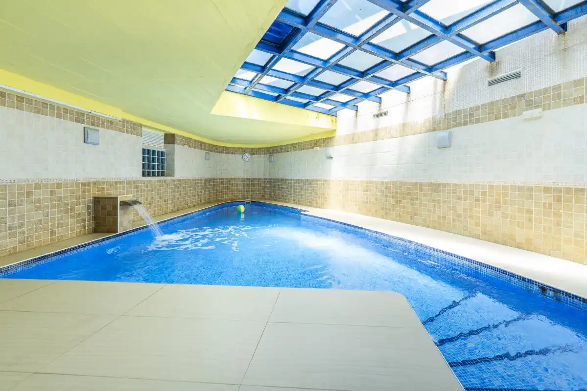 Casa adosada en venta en C. Gutiérrez Canales, Canillejas