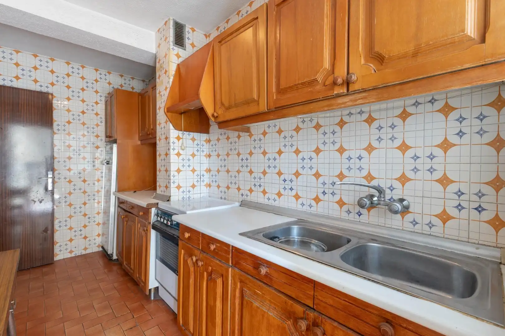 Kitchen of Flat for sale in Granada  with Terrace