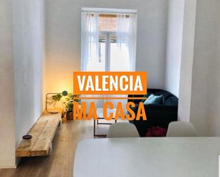 Bedroom of Flat for sale in  Valencia Capital  with Air Conditioner, Terrace and Balcony