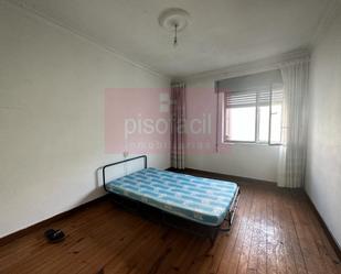 Bedroom of Flat for sale in Lugo Capital