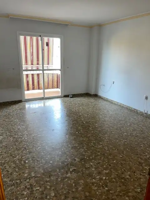 Wohnung mit Terrasse zum Verkauf in Calle Francisco Labao Gámez 4