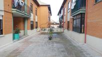 Vista exterior de Dúplex en venda en San Cristóbal de la Cuesta amb Calefacció, Parquet i Terrassa