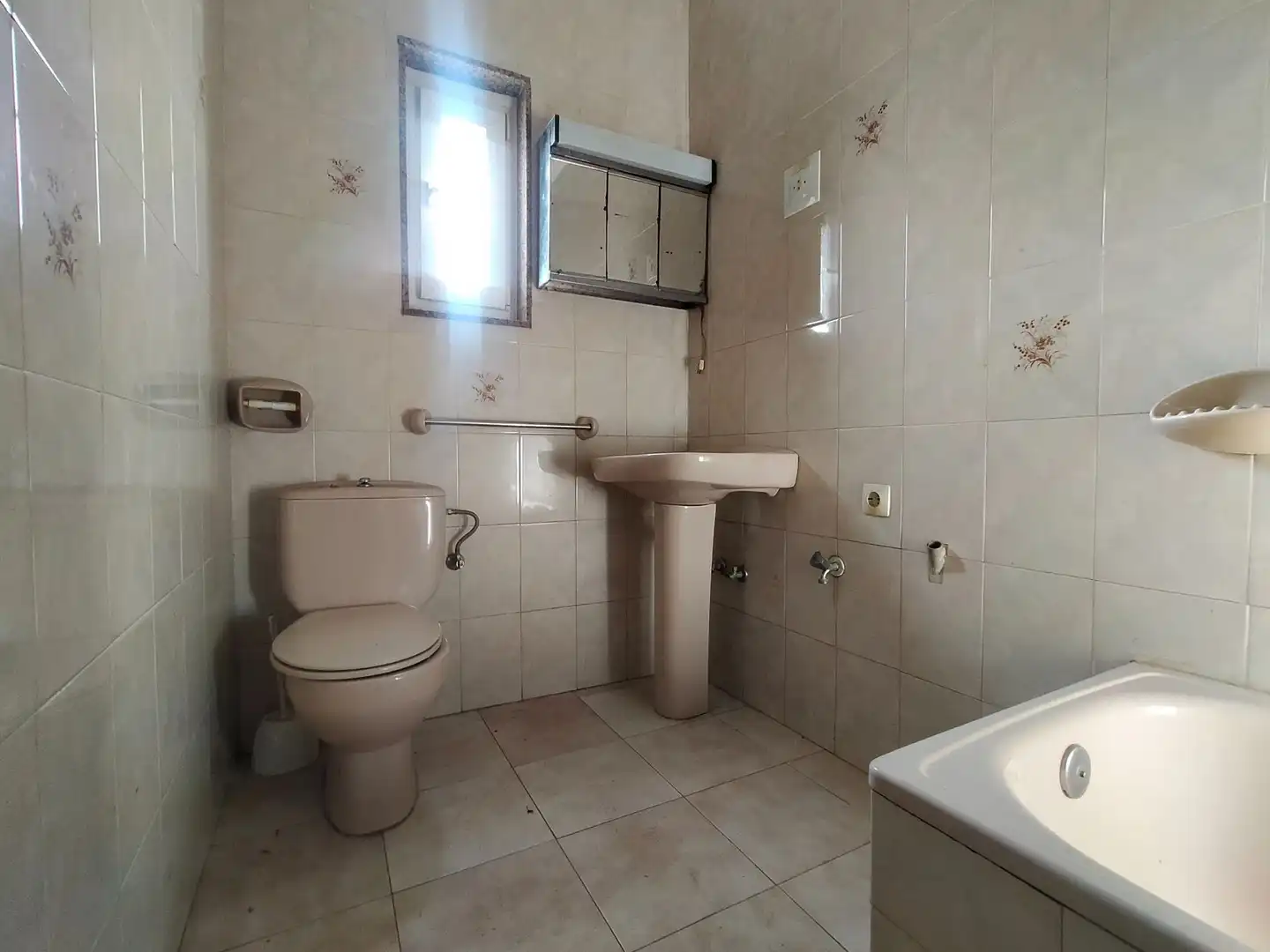 Baño de Finca rústica en venta en Pravia con Terraza y Trastero