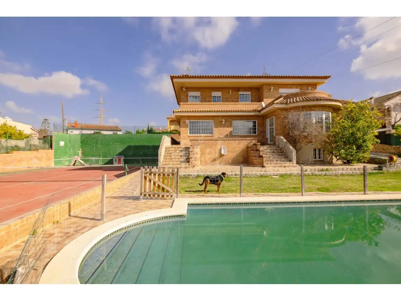 Vista exterior de Casa o xalet en venda en La Secuita amb Calefacció, Jardí privat i Terrassa