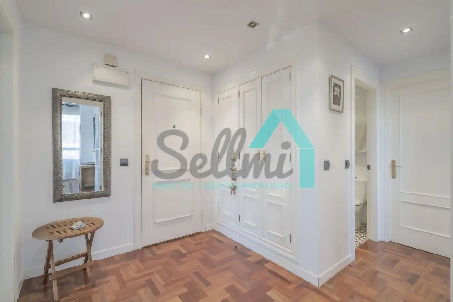 Wohnung zur Miete in Carlos Asensio Bretones, Santo Domingo - El Campillín