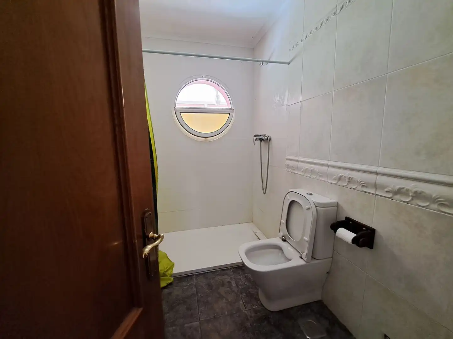 Baño de Casa o chalet en venta en Gijón  con Calefacción, Terraza y Trastero