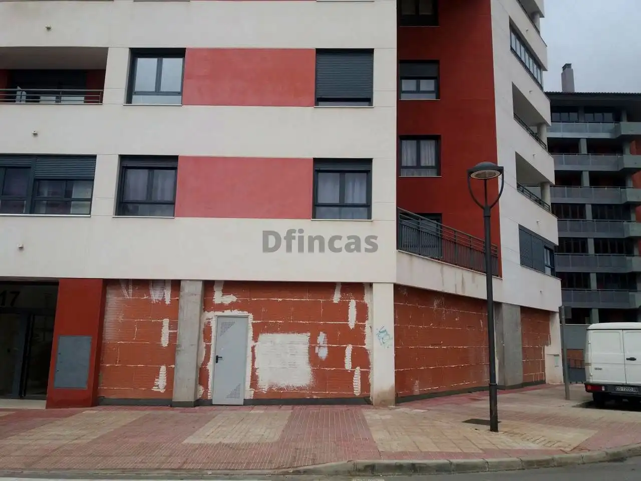 Local comercial en venda a Italia 11