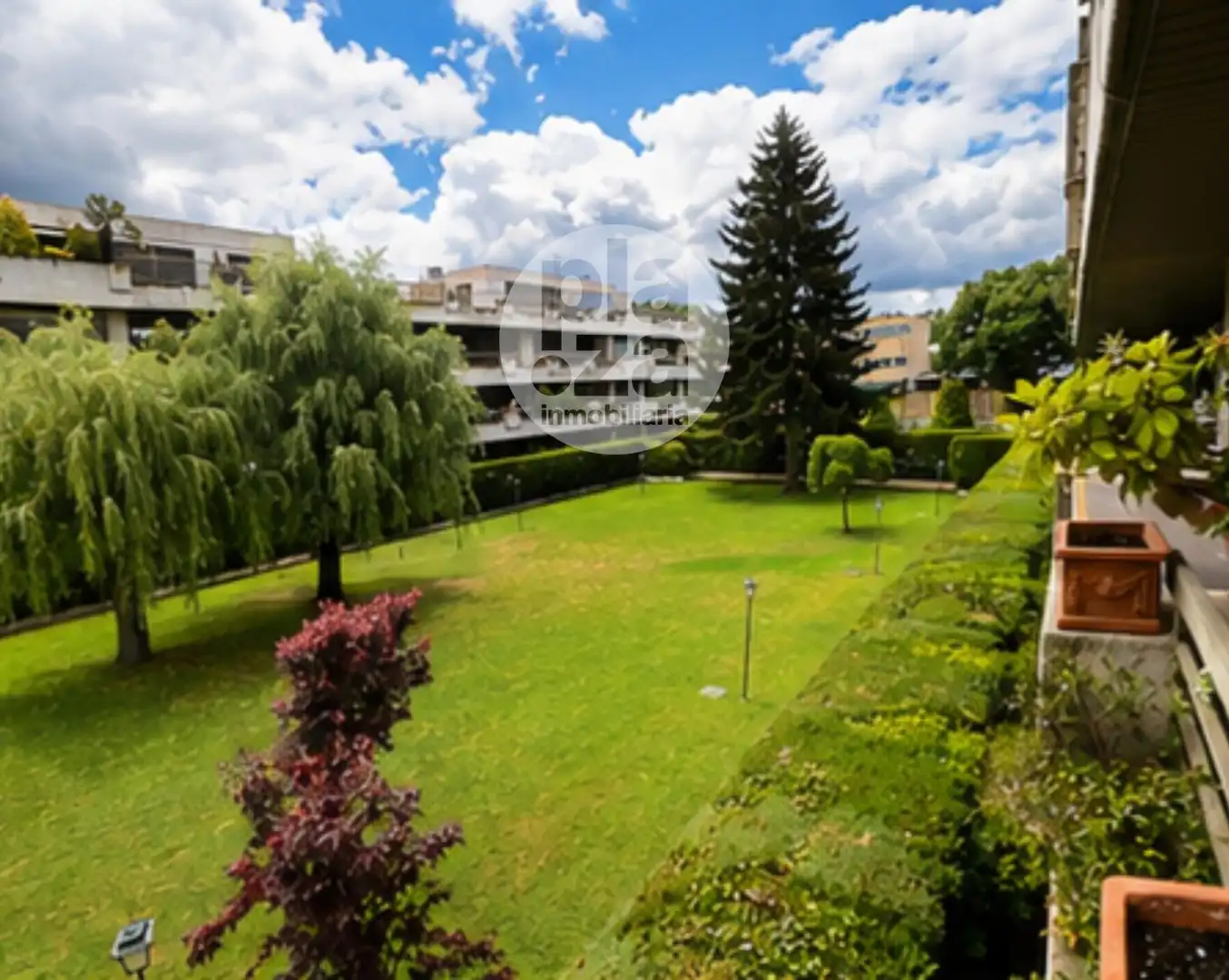 Garten von Maisonette zum Verkauf in Burgos mit Heizung, Terrasse und Abstellraum