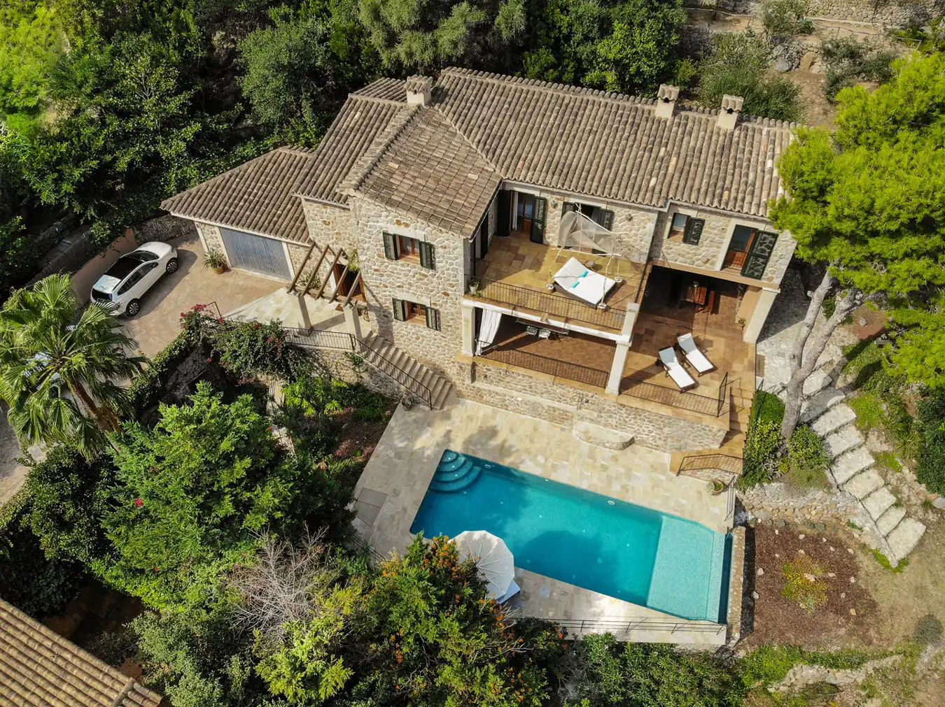 Country homes for sale in Deià