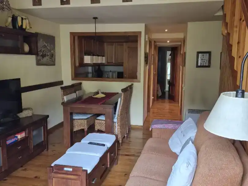 Living room of Flat for sale in Setcases  with Balcony