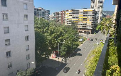 Vista exterior de Pis en venda en  Barcelona Capital amb Terrassa