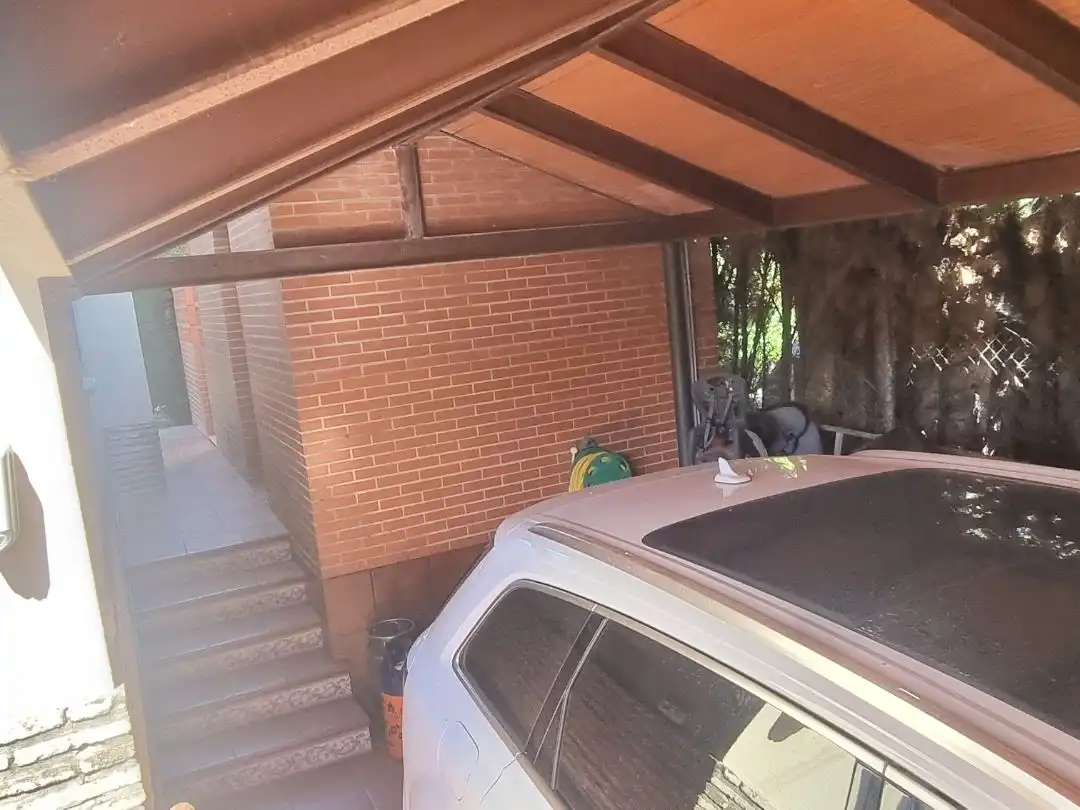 Haus oder Chalet zur Miete in Calle Isaac Albéniz, 12, Palomares del Río