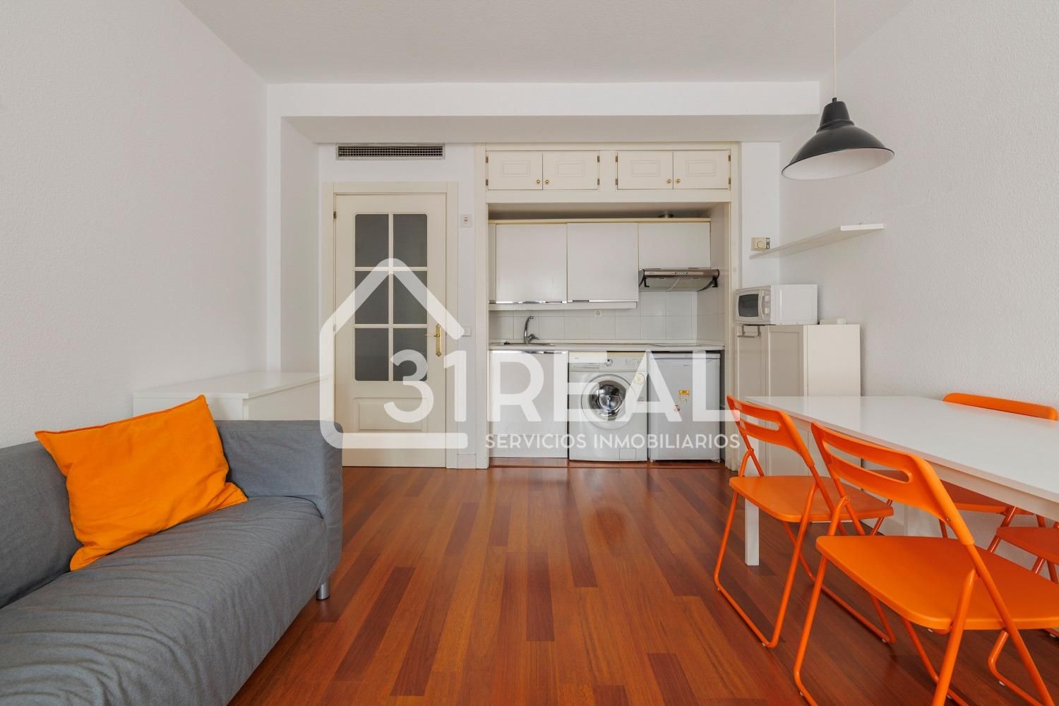 Living room of Flat for sale in  Madrid Capital  with Private garden and Terrace