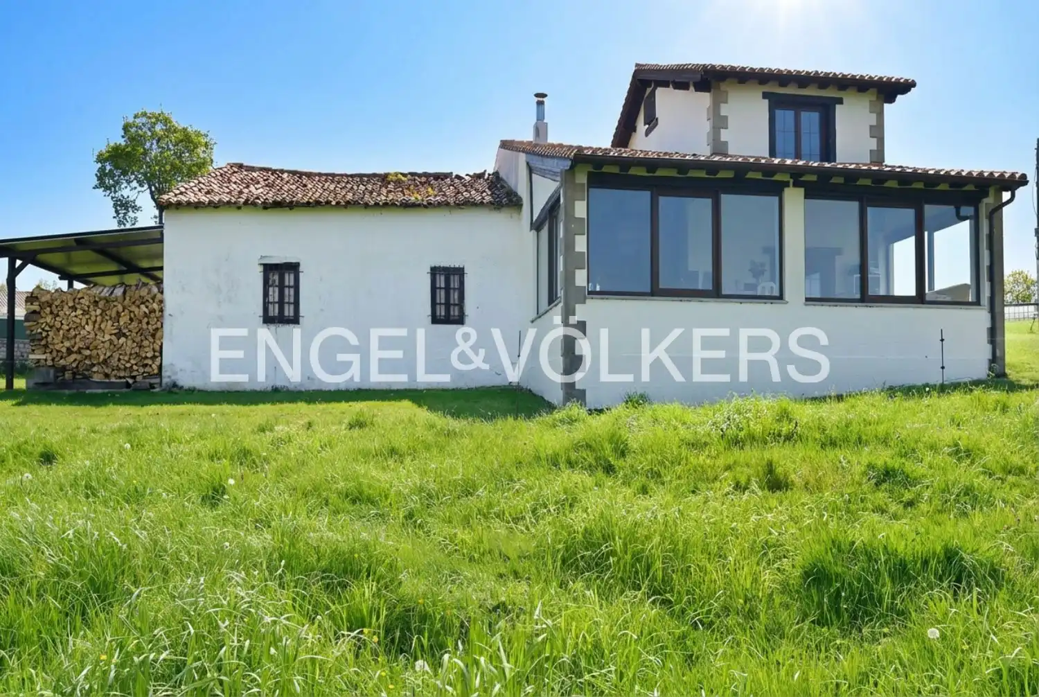 Außenansicht von Country house zum Verkauf in San Vicente de la Barquera mit Heizung und Privatgarten