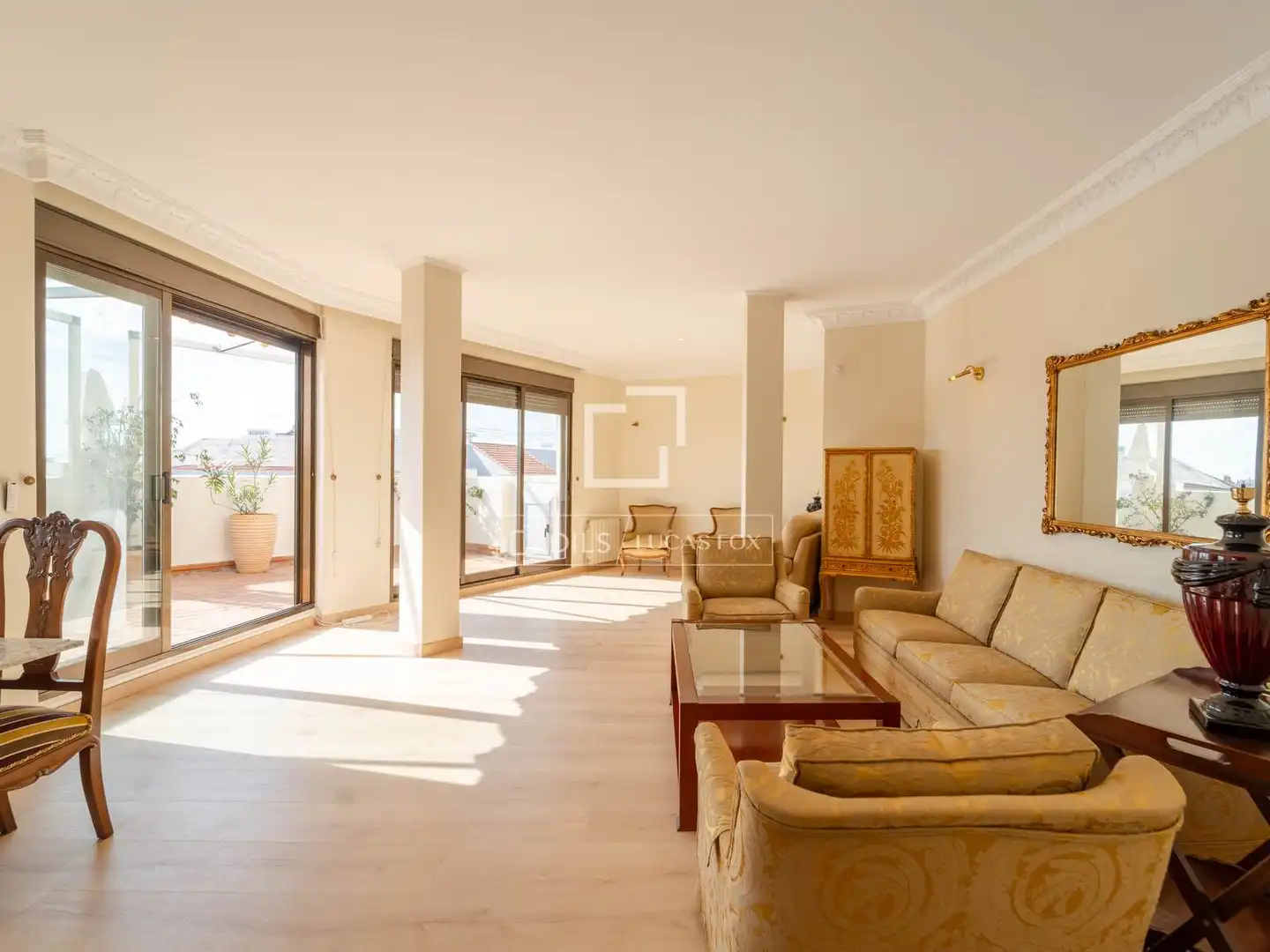 Wohnzimmer von Dachboden zur Miete in Valencia mit Klimaanlage, Heizung und Terrasse