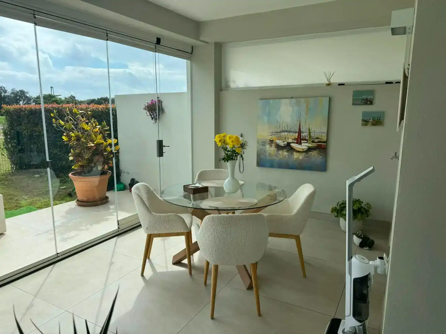 Comedor de Piso en venta en Sotogrande con Aire acondicionado, Calefacción y Jardín privado
