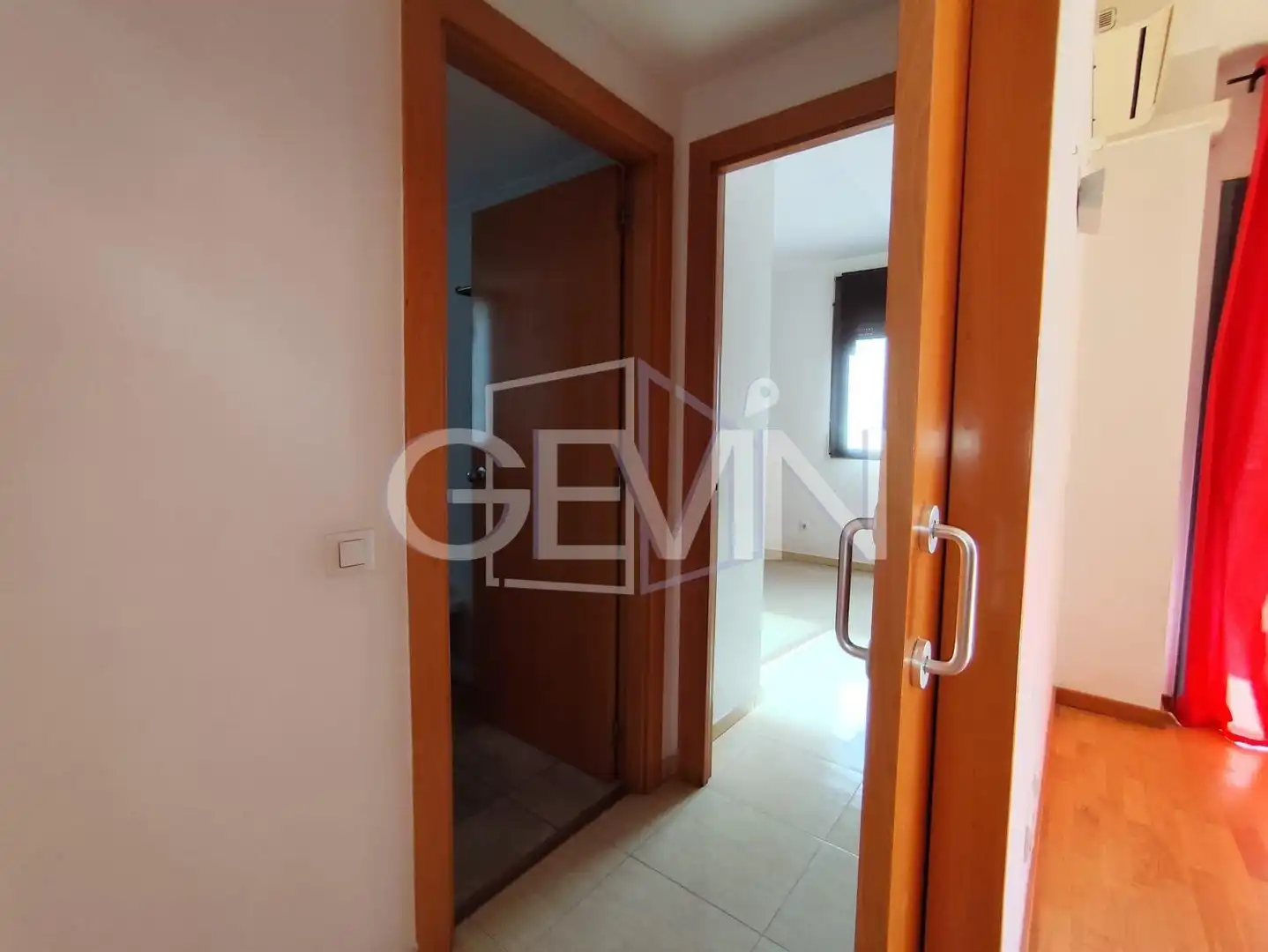 Piso en venta en Santa Perpètua de Mogoda con Aire acondicionado, Calefacción y Jardín privado