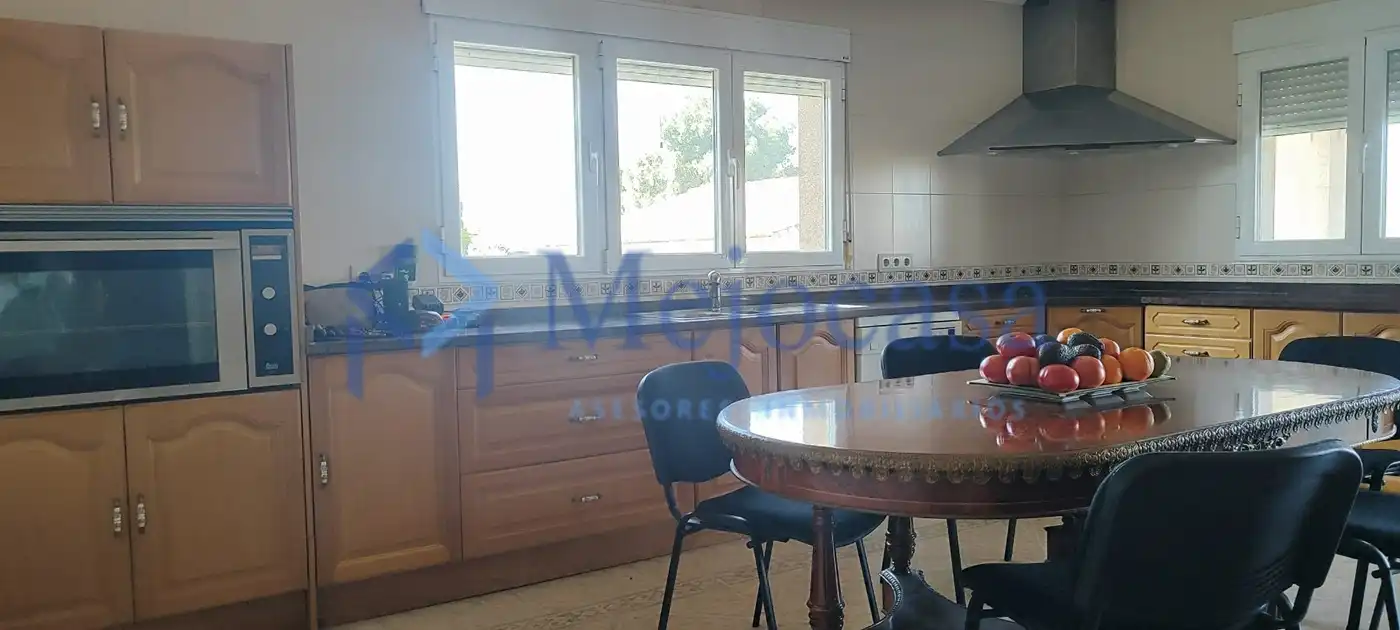 Cuina de Casa o xalet en venda en Valdetorres de Jarama amb Calefacció, Jardí privat i Terrassa