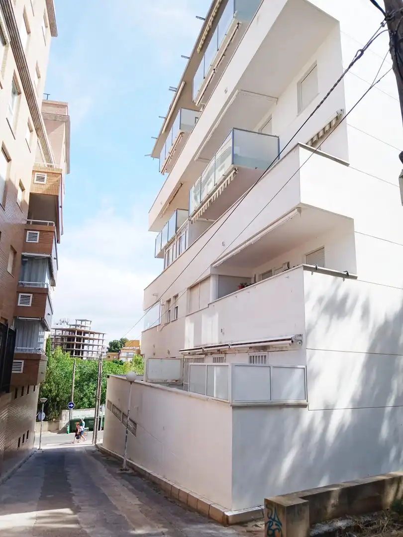 Vista exterior de Apartamento en venta en Oropesa del Mar / Orpesa con Aire acondicionado, Terraza y Amueblado