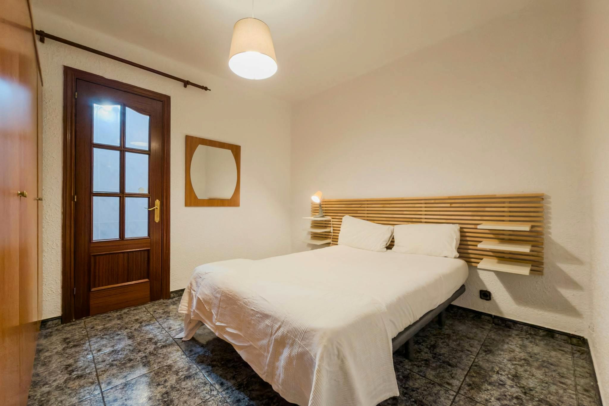 Bedroom of Flat to rent in  Barcelona Capital  with Heating, Washing machine and TV