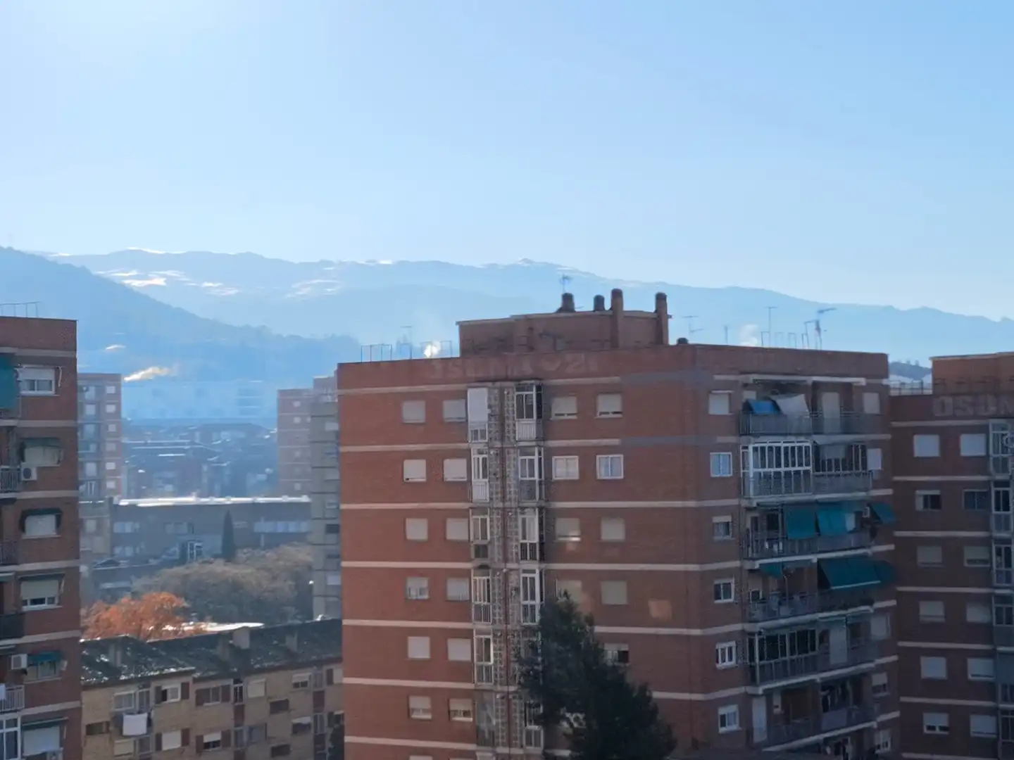 Exterior view of Flat for sale in Granada  with Air Conditioner, Terrace and Furnished