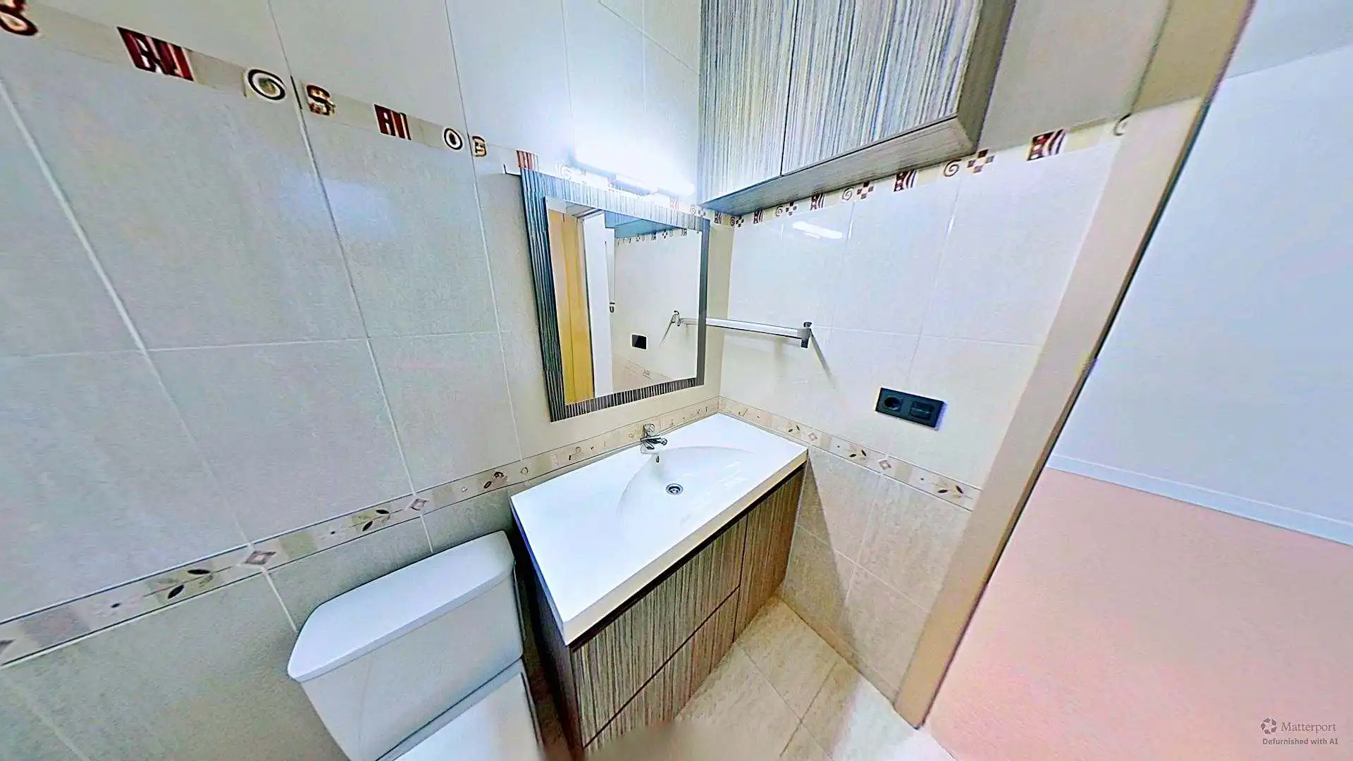 Baño de Piso en venta en Alicante / Alacant con Aire acondicionado, Calefacción y Terraza