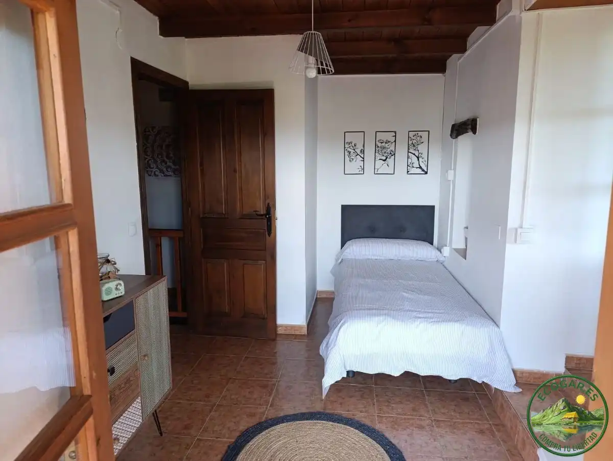 Habitación de Casa o chalet en venta en Arganza con Calefacción, Jardín privado y Terraza