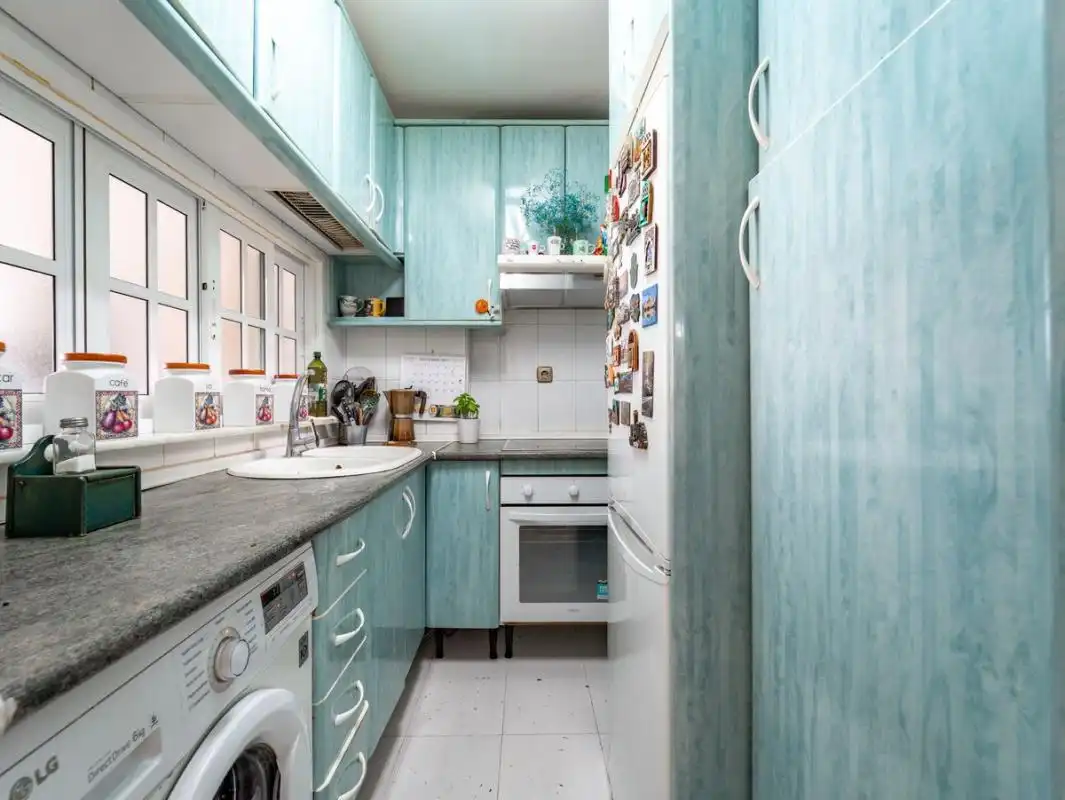Cocina de Planta baja en venta en Rincón de la Victoria con Calefacción, Jardín privado y Terraza