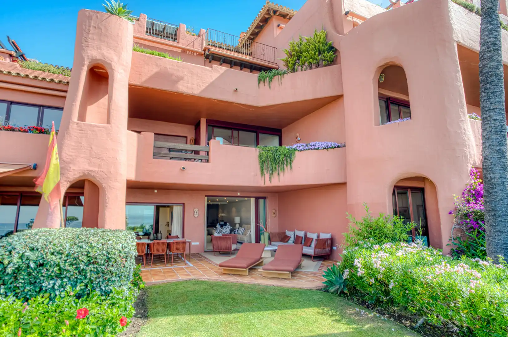 Ground floor with pool for sale in Selwo, imagen 9