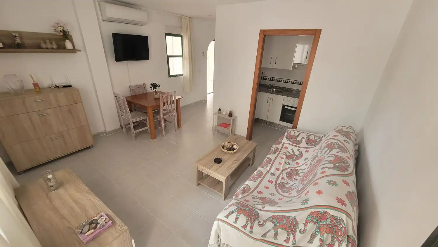 Sala de estar de Apartamento de alquiler en Vera con Aire acondicionado, Calefacción y Terraza