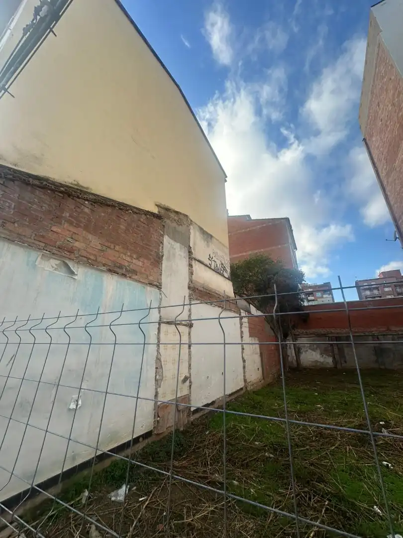 Außenansicht von Residential zum Verkauf in Girona