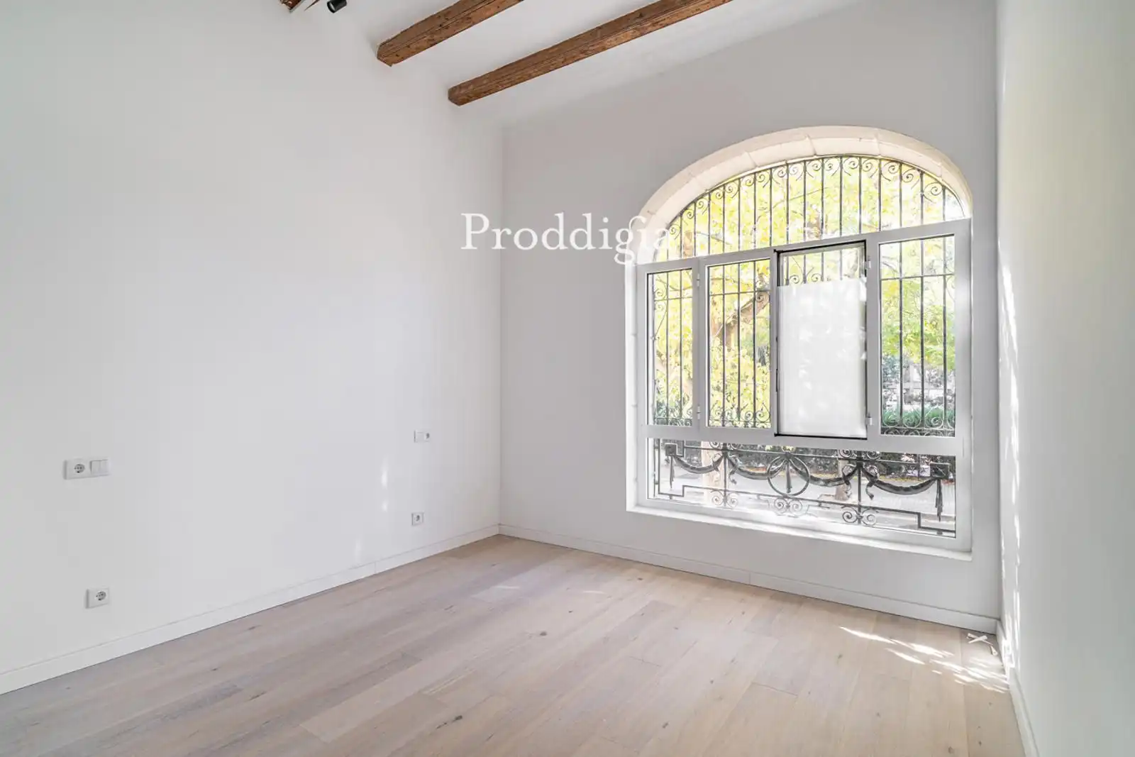 Vista exterior de Dúplex en venta en Barcelona con Aire acondicionado, Calefacción y Terraza