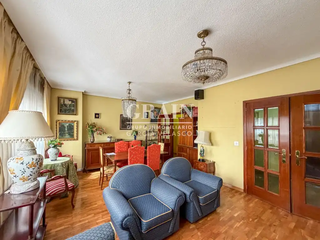 Vista exterior de Piso en venta en Albacete con Calefacción y Parquet