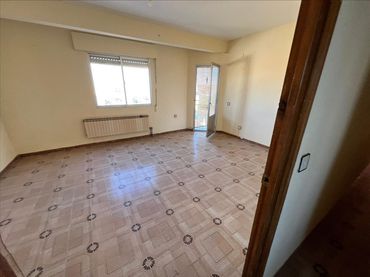 Piso con balcón en venta en CL JOAQUIN CALVO