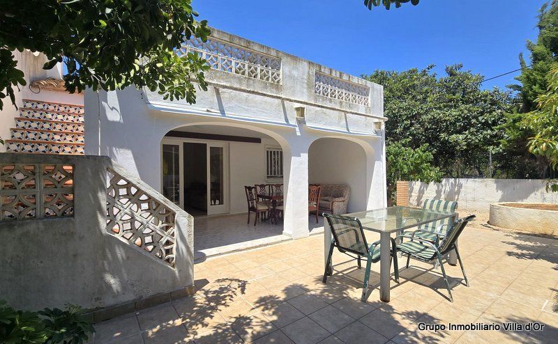 Jardí de Casa adosada en venda en Dénia amb Aire condicionat, Jardí privat i Traster