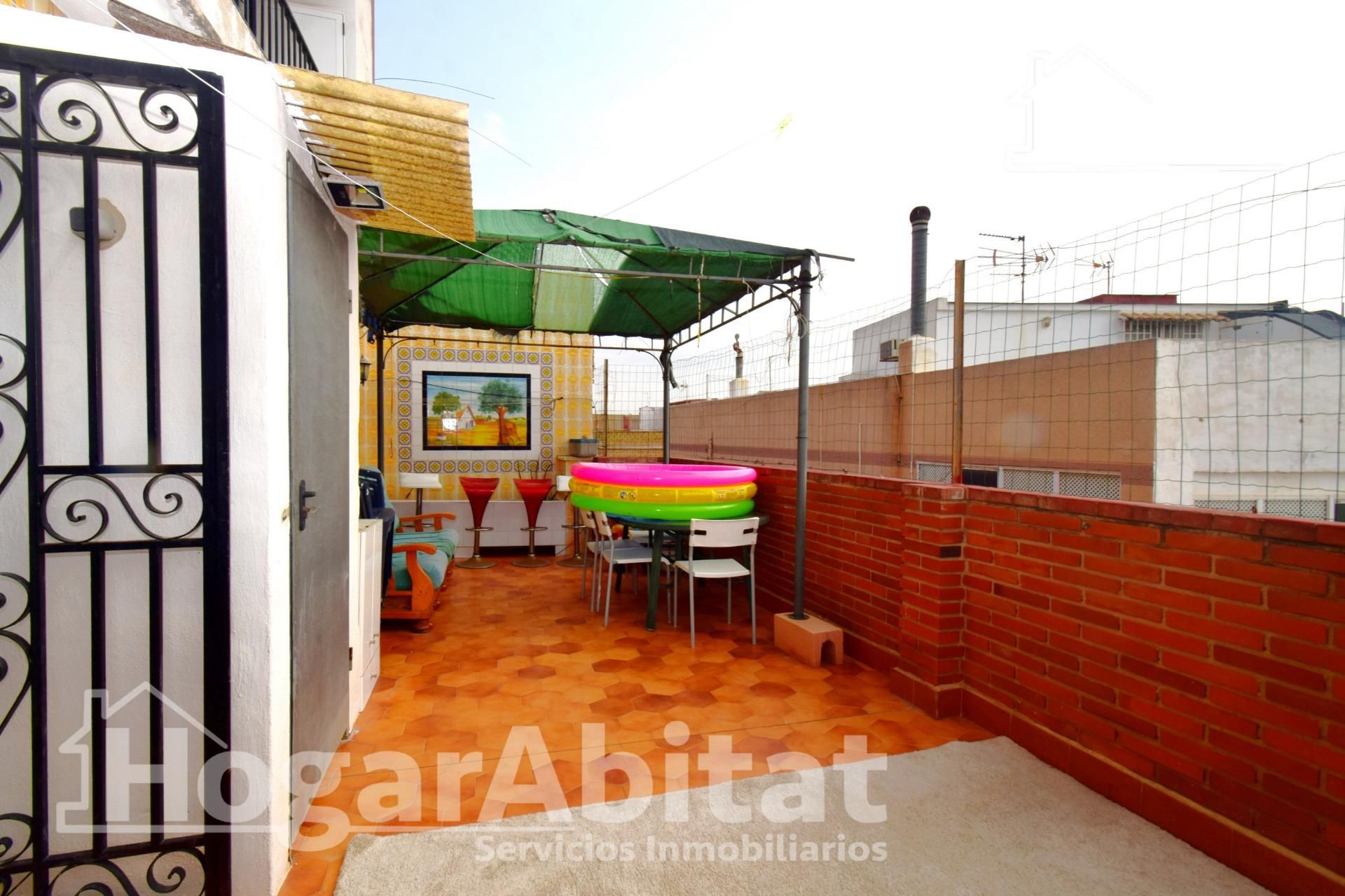 Terraza de Ático en venta en Catarroja con Terraza, Trastero y Balcón