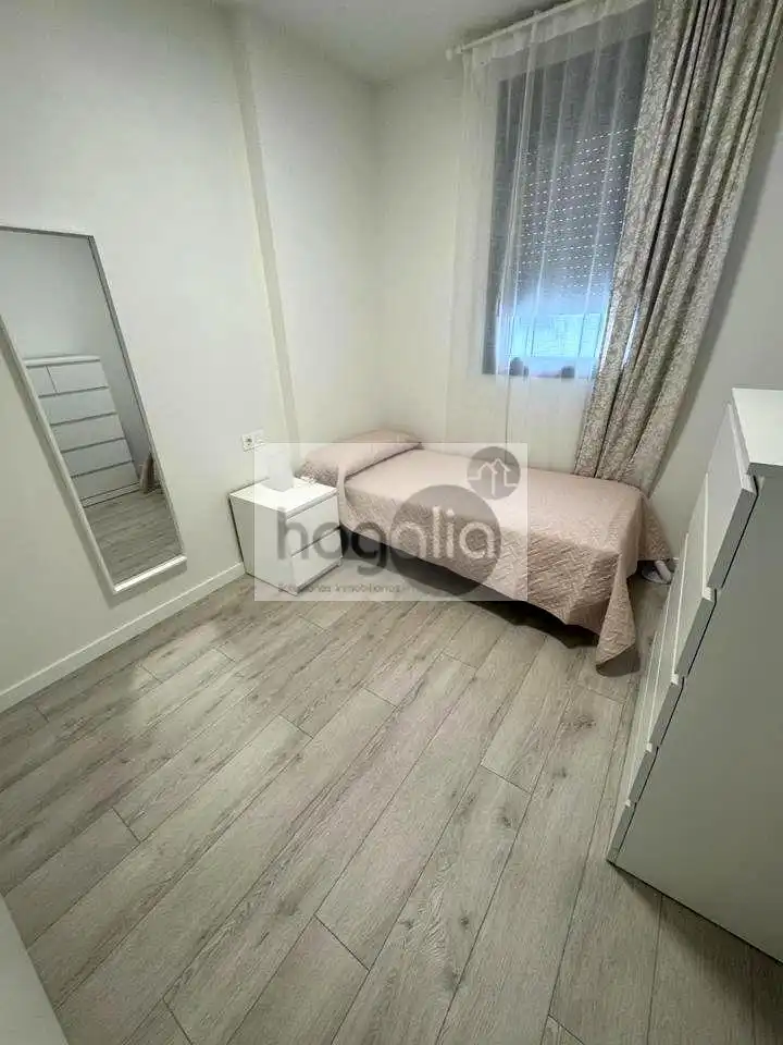 Piso de alquiler en Colores - Entreparques