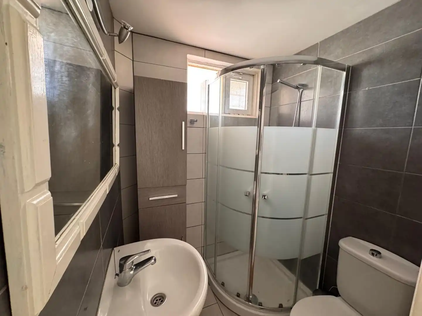 Baño de Apartamento en venta en Arona con Terraza, Amueblado y Piscina comunitaria