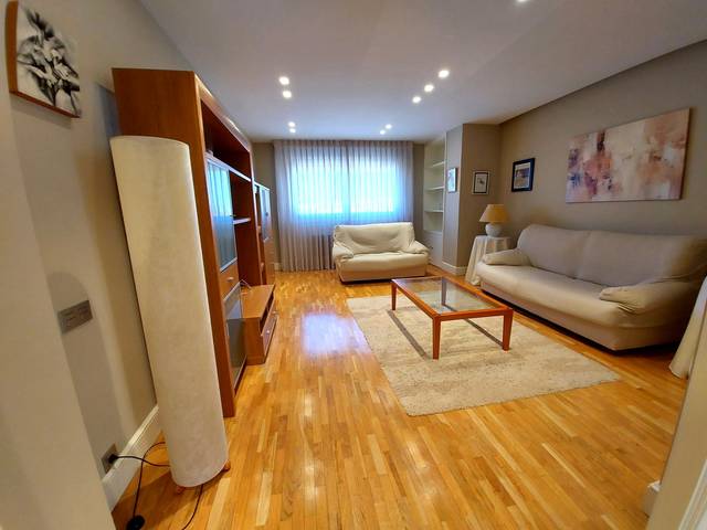 Piso en Alquiler en Logroño - Avenida Solidaridad en Gran Via