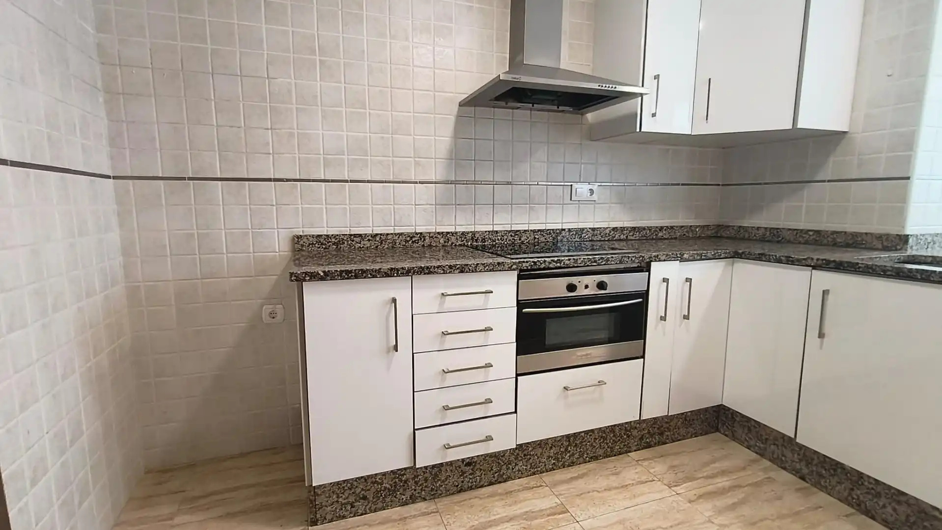Cocina de Piso de alquiler en Alzira con Aire acondicionado y Horno