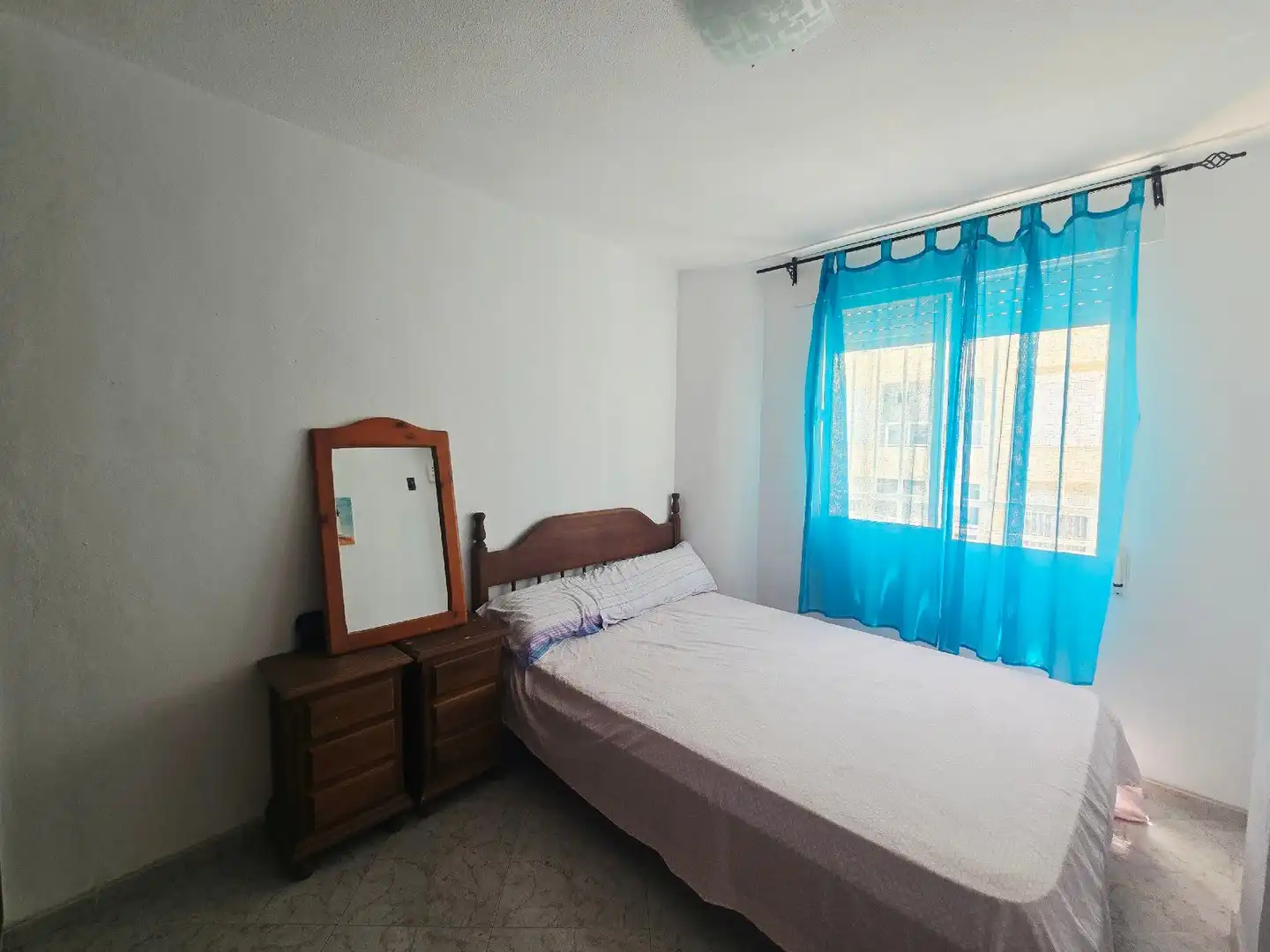 Habitación de Piso en venta en Garrucha con Aire acondicionado, Terraza y Piscina