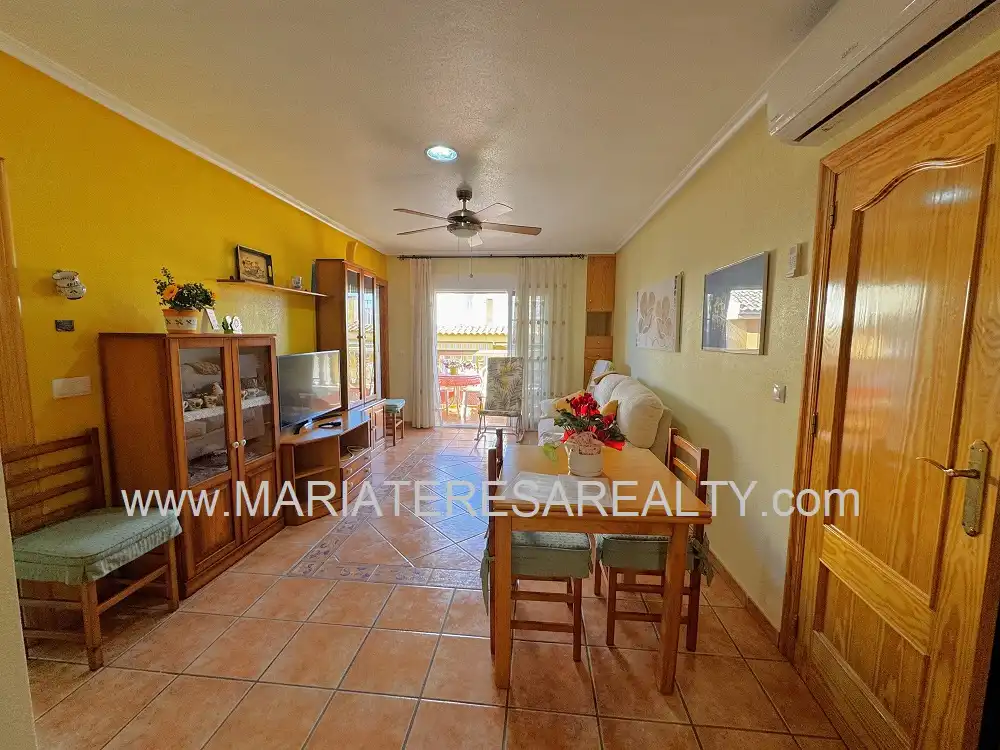 Vista exterior de Piso en venta en Los Alcázares con Aire acondicionado, Terraza y Trastero