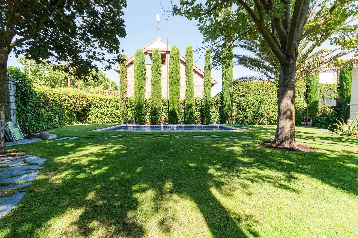 Jardí de Casa o xalet en venda en Madrid amb Aire condicionat, Calefacció i Traster