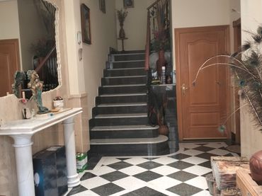 Maison avec balcon à vendre à Munera